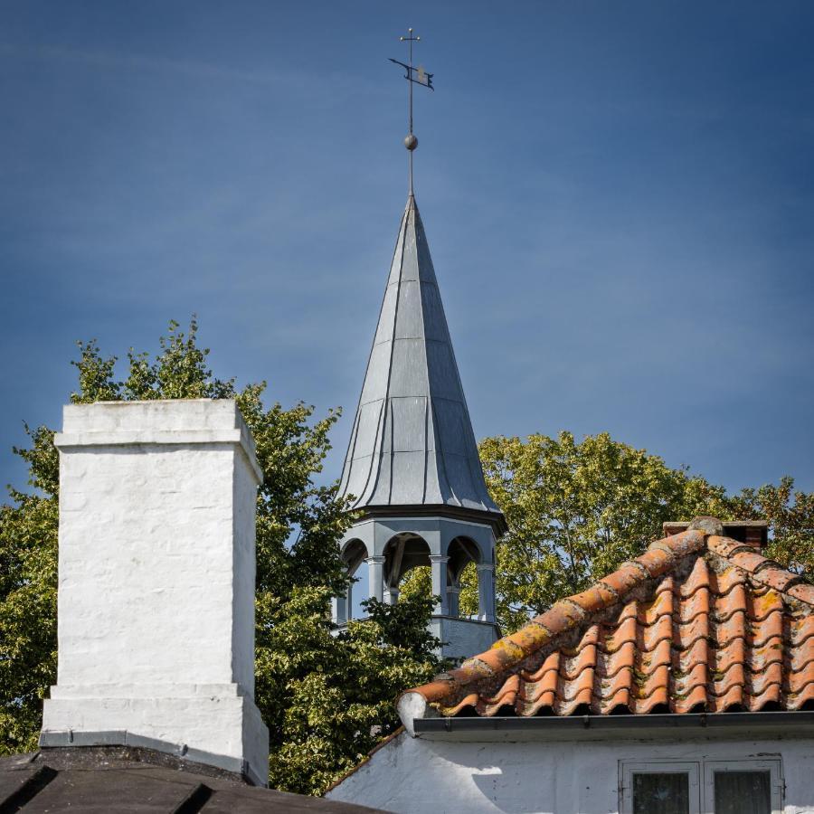 Ragnhilds Gard, Hostel Nyord Exterior foto